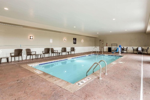 Sleep Inn & Suites West Des Moines near Jordan Creek image 9